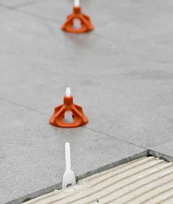 Raimondi 100 Bases croisillons autonivelants RLS VIS 1 mm (3-15 mm)- Outils Du Carreleur