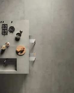 Ro'Ma Carrelage Carrelage Mural Effet Béton<Carrelage effet Béton Gris Cendré 278x120x0,6 cm Mat Gravino - Mur intérieur (vendu par carton de 3,336 m²) -