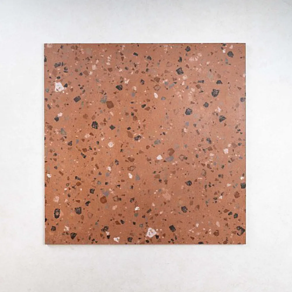 Gioia Materia Carrelage effet Terrazzo COCCIO 60x60 rectifié Terra - Les Carreaux de Jean- Carrelage Sol Effet Terrazzo