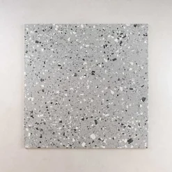 Les Carreaux De Jean  Carrelage Sol Effet Terrazzo<Carrelage Effet Terrazzo VENICE 60x60 Grey - Les Carreaux de Jean