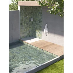 Aelle Carrelage Carrelage extérieur piscine carré bleu gris brillant 15x15 cm SPA&POOLS CELADON- Carrelage Extérieur Et Terrasse