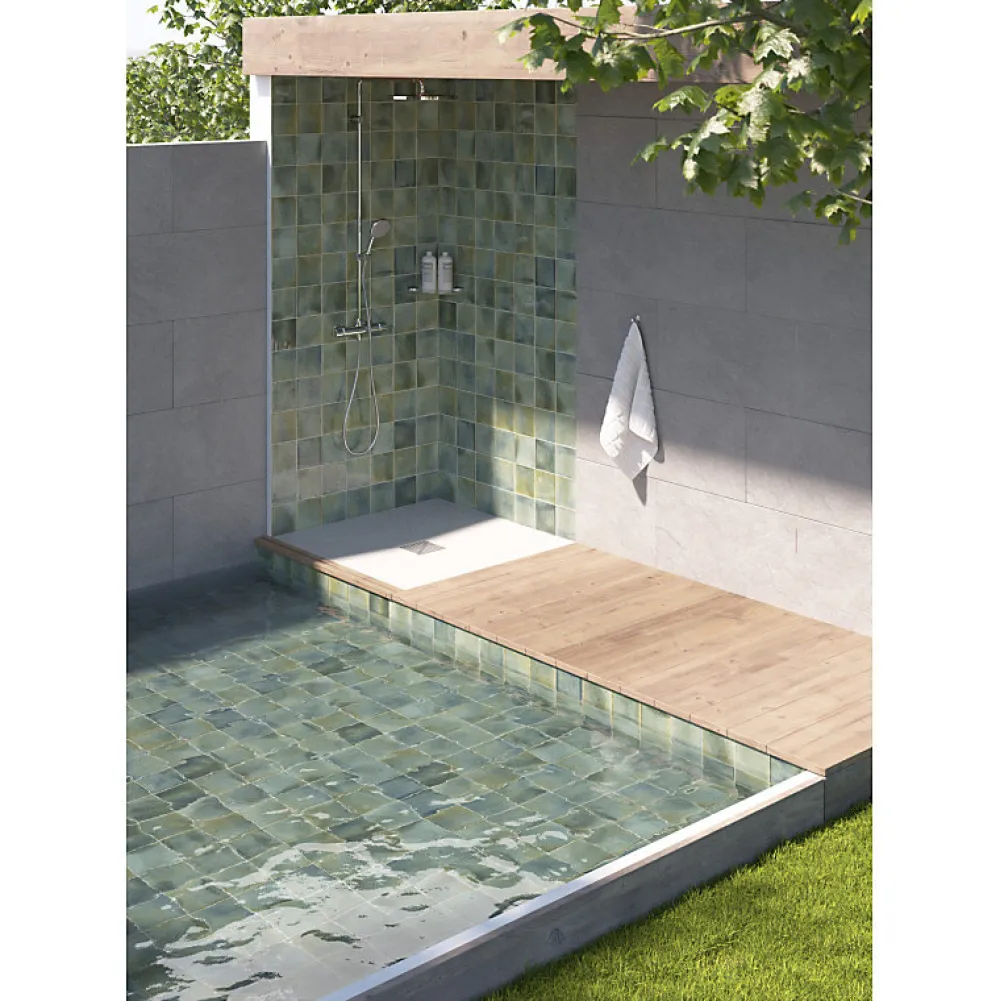 Aelle Carrelage Carrelage extérieur piscine carré bleu gris brillant 15x15 cm SPA&POOLS CELADON- Carrelage Extérieur Et Terrasse