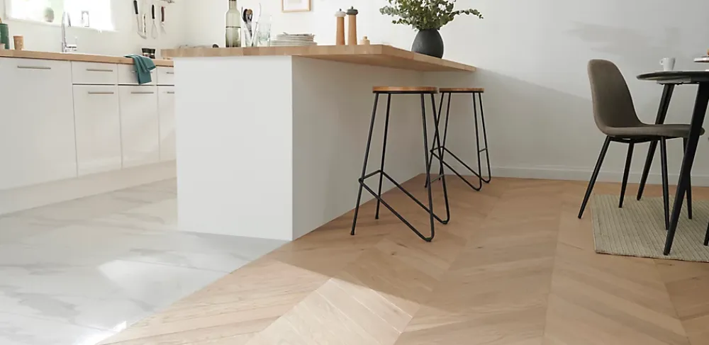 GoodHome Carrelage Mural Pour Douche|Carrelage Mural Pour Cuisine<Carrelage intérieur sol et mural Ultimate marble effet marbre L.59.5 cm x l.59.5 cm x Ep.0.9 cm blanc