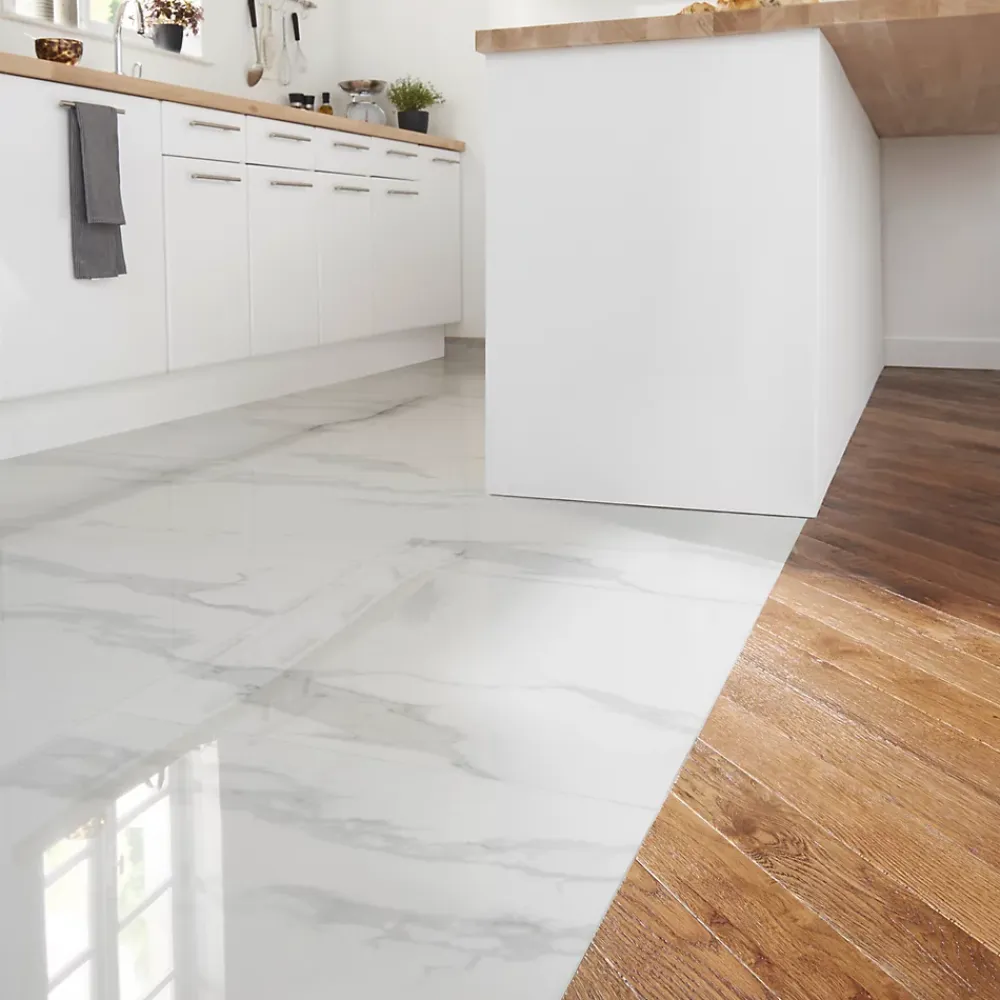 GoodHome Carrelage Mural Pour Douche|Carrelage Mural Pour Cuisine<Carrelage intérieur sol et mural Ultimate marble effet marbre L.59.5 cm x l.59.5 cm x Ep.0.9 cm blanc
