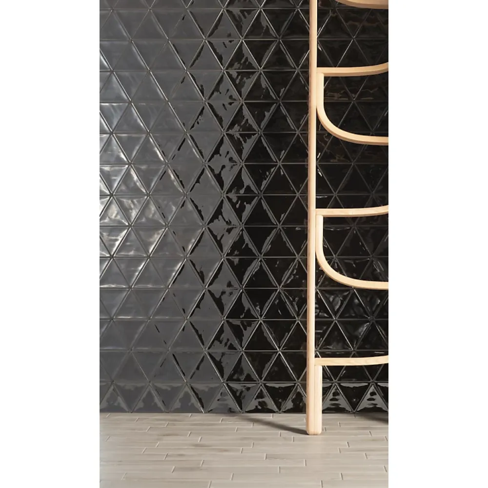 Aelle Carrelage Carrelage Mural Uni|Carrelage Mural Pour Wc<Carrelage mur trianguaire effet zellige noir métal 13,2x11,4 cm 3LATI RIFLESSI