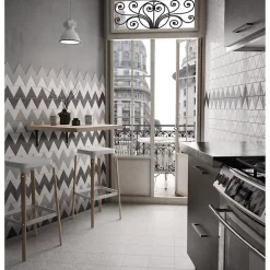 Aelle Carrelage Carrelage Mural Pour Pièce À Vivre|Carrelage Mural Pour Cuisine<Carrelage mur triangulaire uni blanc mate 10,8x12,4 cm SCALE TRIANGOLO WHITE MATT