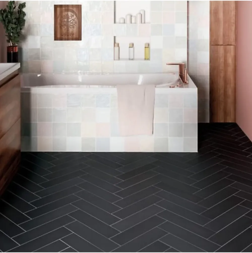 Aelle Carrelage Carrelage sol / mur pose baton rompu chevron uninoir anthracite mate STROMBOLI BLACK CITY- Carrelage Sol Uni