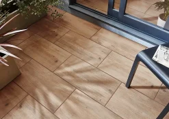 Carrelage sol extérieur effet bois marron clair L.60 x l.30 cm x ép.8,7 mm, Norwegio- Carrelage Extérieur Et Terrasse