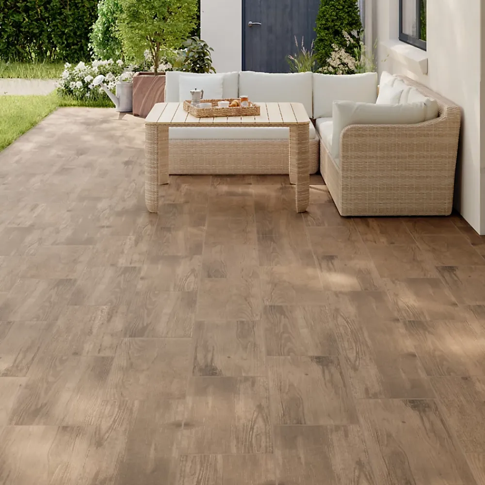 Carrelage sol extérieur effet bois marron clair L.60 x l.30 cm x ép.8,7 mm, Norwegio- Carrelage Extérieur Et Terrasse