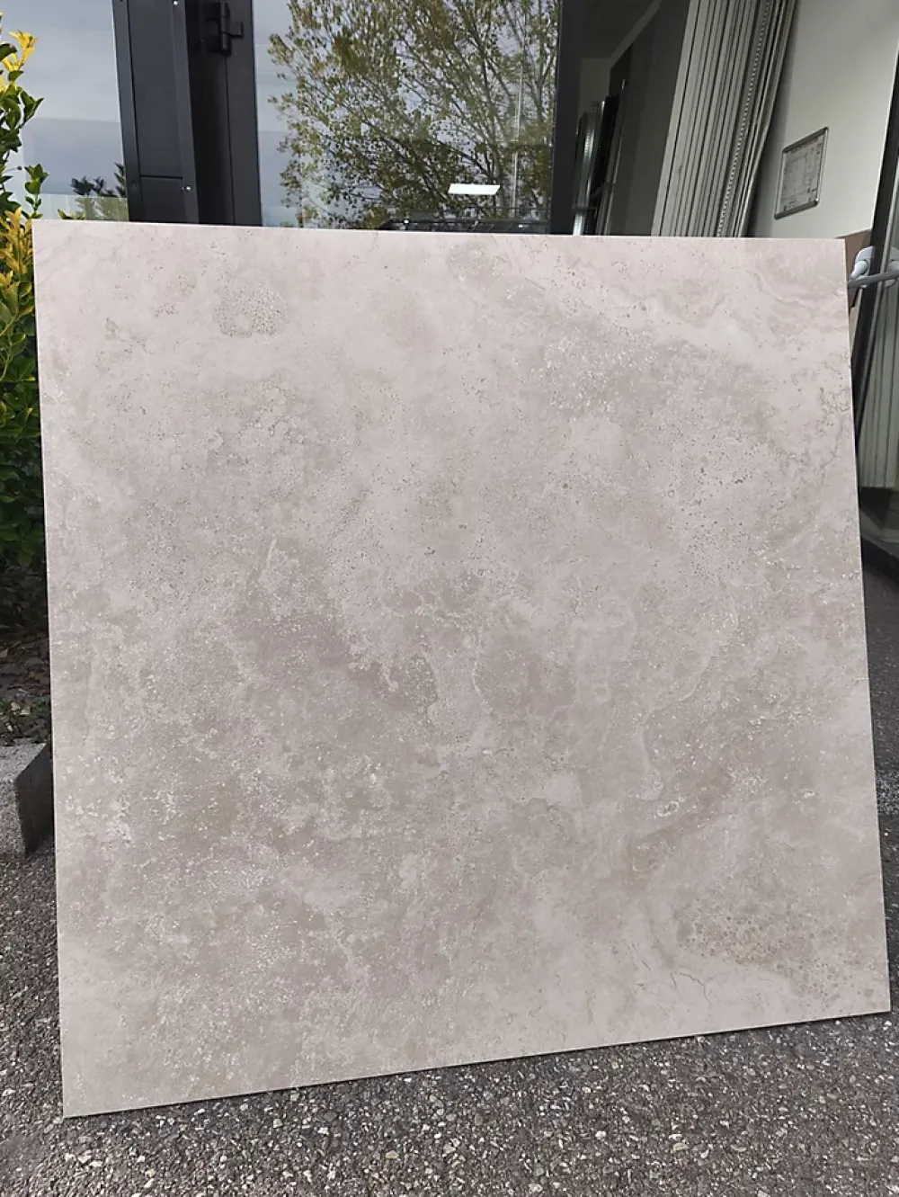 Alaplana Carrelage sol/mur effet pierre KINGSTONE BEIGE MAT L.100 x l.100cm- Carrelage Sol Effet Pierre