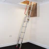 BPS Access Solutions Échelle de grenier coulissante aluminium 2 sections avec main courante, Charge max. 150 kg, EN14975, BPS Depot- Escalier Escamotable