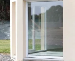 3 in 1 Châssis fixe pvc RAL 9016 ( L.: 170 cm x H.: 200 cm)- Fenêtre Pvc