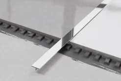 Ilcom Profilé Carrelage<Couvre-joint profilé décoratif Ts en inox rectifié Argent poli - 15mm x 2700mm x 0,65 ep.