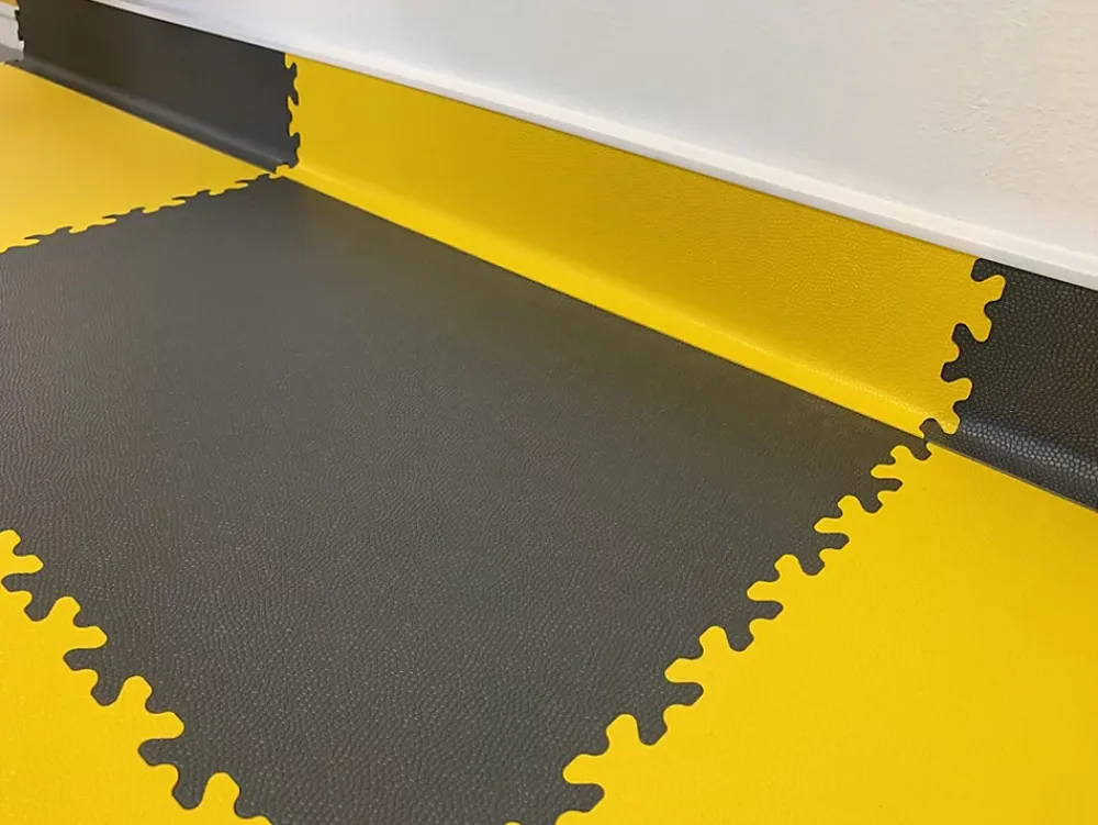 Fortelock Dalle Pvc Garage<Dalle PVC garage Industy jaune L.51 x l.51 cm