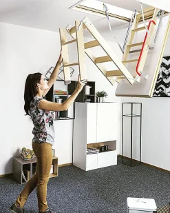 Matisere Echelle escamotable bois - Trémie de 60 x 94cm - Hauteur de 2.50 à 2.80m - LWK6094-2- Escalier Escamotable