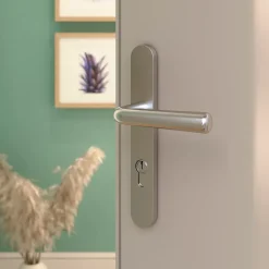 GoodHome Poignée De Porte Extérieure<Ensemble poignée sur plaque rond Dizel effet nickel satin gris L.121.5mm x l.33mm entraxe 195mm