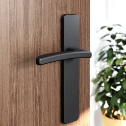 GoodHome Poignée De Porte<Ensemble poignée sur plaque rectangulaire Irvil effet nickel mat noir L.126.5mm x l.42mm entraxe 165-195mm
