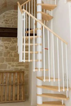 Matisere Escalier colimaçon 12 marches - Haut. à franchir 2.46 à 2.88m - Diam. 120cm - Trémie carrée - Struct. blanche / marches naturel -- Escalier Colimaçon