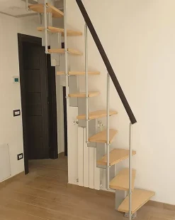Matisere Escalier Droit<Escalier droit 11 marches - Hauteur à franchir de 2.40 à 2.84m - Largeur 60cm - Couleur bois et blanc - SMALL60/I-SGNAT-11