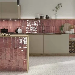 Les Carreaux De Jean  Faïence Pour Salle De Bains|Faïence Pour Pièce À Vivre<Faïence Effet Zellige Bordeaux CINQUE TERRE Carmine 10x30cm - Les Carreaux de Jean