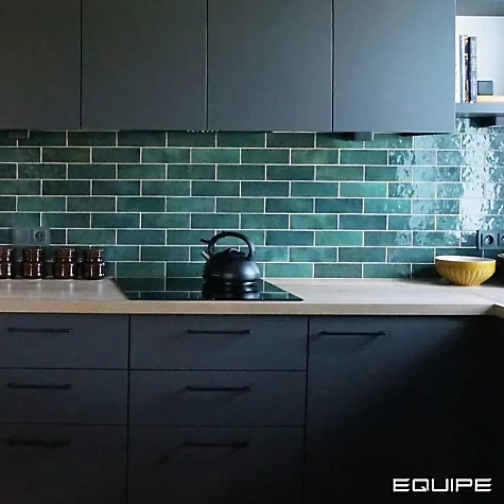Gioia Materia Faïence Pour Cuisine<Faïence Effet Zellige Vert ARTISAN 6.5x20 Green - Les Carreaux de Jean