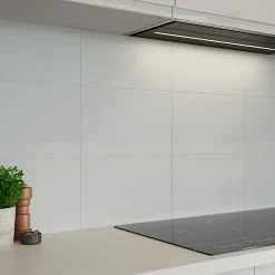 GoodHome Faïence murale blanc mat L.40 x l.25 cm x ép.8,3 mm, Alexandrina- Carrelage Mural Pour Douche|Carrelage Mural Pour Cuisine