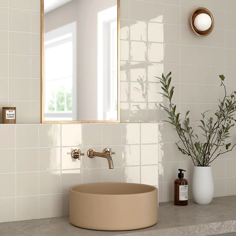 Equipe Ceramica Faïence murale unie beige brillant L.10 x l.10 cm x ép.8 mm, Twist- Faïence Pour Douche|Faïence Unie