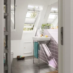 VELUX Fenêtre de toit à projection par le bas GPU UK04 0057 L.134 x H.98 cm Tout confort EverFinish blanc- Velux Et Fenêtre De Toit