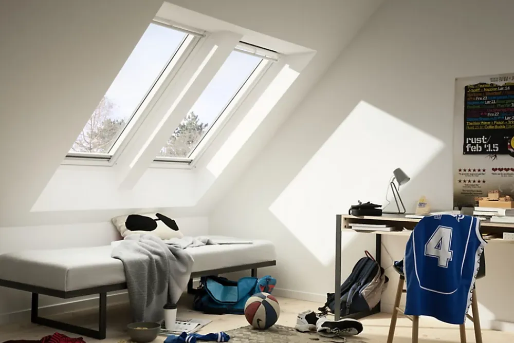 Velux Fenêtre de toit à rotation Tout Confort Everfinish - polyuréthane L. 78 x H. 118 cm (GGU 0057 MK06)- Velux Et Fenêtre De Toit