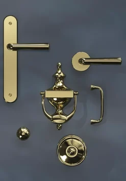 GoodHome Heurtoir de porte extérieur Tudy effet laiton doré H.180 mm x l.97 mm- Poignée De Porte Extérieure