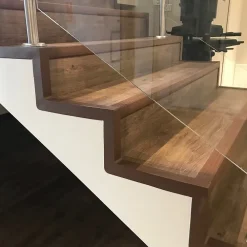 Quest KIT de finition pour escaliers en PVC, gris foncé, 1m- Nez De Marche|Nez De Marche