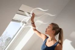 Velux Raccord, Habillage Et Bloc Isolant De Fenêtre De Toit<Kit d'entretien fenêtre de toit bois
