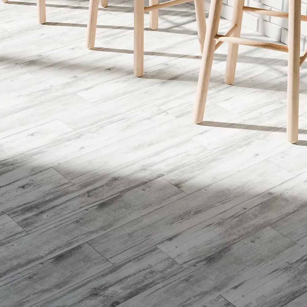 GoodHome Dalle Et Lame Pvc<Lames PVC Clipsable - Ep. 4 mm - GARANTIE 15 ans - Bois Gris Clair - Dimensions L 122 x l 18 cm