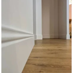 Wood&Sens Lot de 5 Plinthes Style Prépeint MDF, L.2,44 m x l.10,8 cm x Ep.14 mm- Plinthe Bois|Plinthe Bois