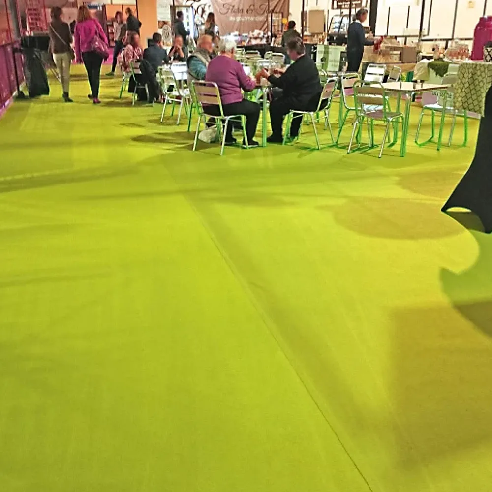 Décoweb Moquette Stand Event - Vert pomme - 2 m x 10 ml- Moquette|Moquette