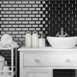 Carrelage Signature Mosaique de ceramique Petit carreau Metro Noir 4,5X9,5 cm - vendu par plaque de 29,1X29,6 cm -- Mosaïque Pour Douche|Mosaïque Pour Pièce À Vivre