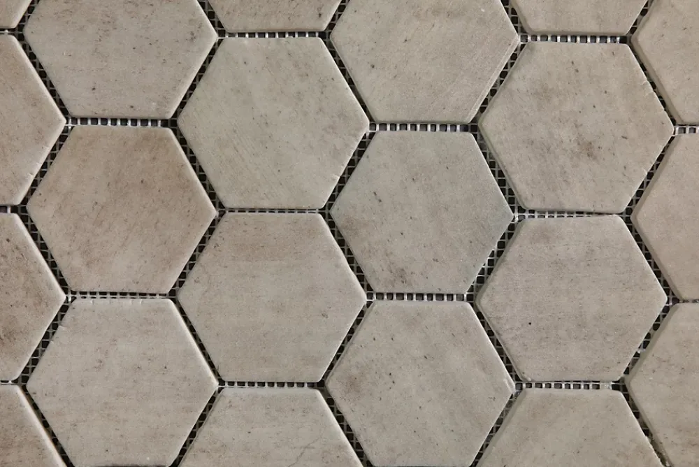 Ilcom Mosaïque Pour Pièce À Vivre|Mosaïque Pour Salle De Bains<Mosaïque de verre pressé antidérapant R11 pour salle de bain ou cuisine 43.5cm x 34.5cm - Taupe Stone Light Matt (0,15m²)