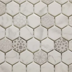 Ilcom Mosaïque de verre pressé antidérapant R11 sur maille pour salle de bain ou cuisine 52 cm x 34 cm - Hexa calacatta (0,166m²)- Mosaïque Pour Douche