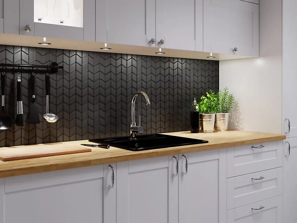 Ilcom Mosaïque de verre sur maille pour salle de bain ou cuisine Black Panther - 26.5cm x 30.5cm- Mosaïque Pour Wc