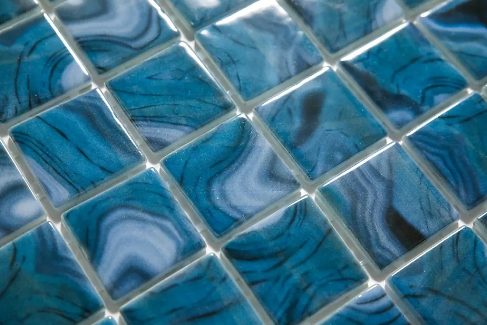 Ilcom Mosaïque en verre pressé sur maille pour piscine 31.5cm x 47.7cm - Modena Praga Pool (0,151m²)- Mosaïque Pour Wc