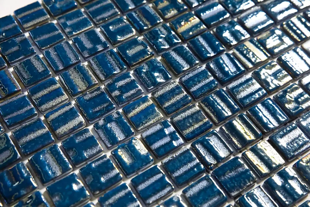 Ilcom Mosaïque en verre pressé sur maille pour piscine 32.5cm x 51.5cm - Veneto Ocean Blue (0,167m²)- Mosaïque Pour Pièce À Vivre