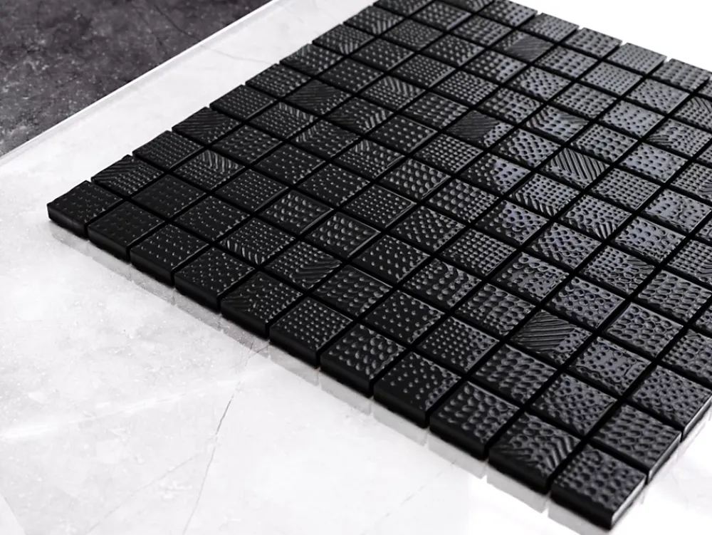 Ilcom Mosaïque Pour Salle De Bains<Mosaïque en verre sur filet pour salle de bain ou cuisine 30 cm x 30 cm - Black lace
