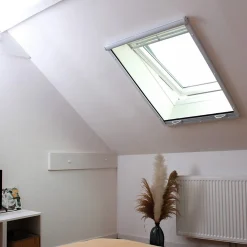 Volet-Moustiquaire Moustiquaire Pour Fenêtre De Toit<Moustiquaire enroulable alu pour fenêtre de toit L 100 cm x H 120 cm blanc