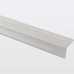 GoodHome Nez de marche en aluminium décor bois blanc 35 x 25 x 900 mm.- Nez De Marche|Nez De Marche
