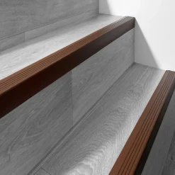 Quest Nez de marche PVC 52x40mm, , profilé d'escalier RGP, antidérapant, d'escalier-protection, marron, 1.5m- Nez De Marche|Nez De Marche