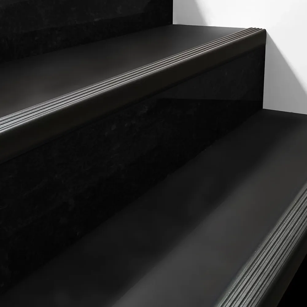 Quest Nez De Marche|Nez De Marche<Nez de marche PVC 50x42mm, , profilé d'escalier RGP, auto-adhésif, antidérapant, d'escalier-protection, noir-argent, 2m
