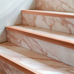 Quest Nez de marche PVC 40x25mm, , profilé d'escalier ND, auto-adhésif, antidérapant, d'escalier-protection, marron clair, 1.65m- Nez De Marche|Nez De Marche
