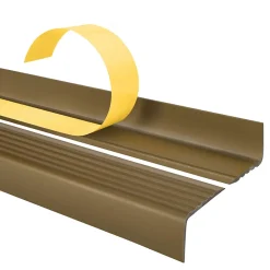 Quest Nez de marche PVC 40x25mm, , profilé d'escalier ND, auto-adhésif, antidérapant, d'escalier-protection, laiton, 1.1m- Nez De Marche|Nez De Marche