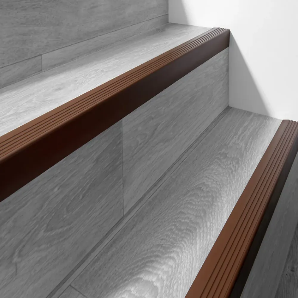 Quest Nez De Marche|Nez De Marche<Nez de marche PVC 50x42mm, , profilé d'escalier RGP, auto-adhésif, antidérapant, d'escalier-protection, marron, 2m