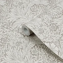 William Morris Papier peint vinyle intissé fleuri effet métallique beige crème L.1000 x l.52 cm Marigold- Papier Peint